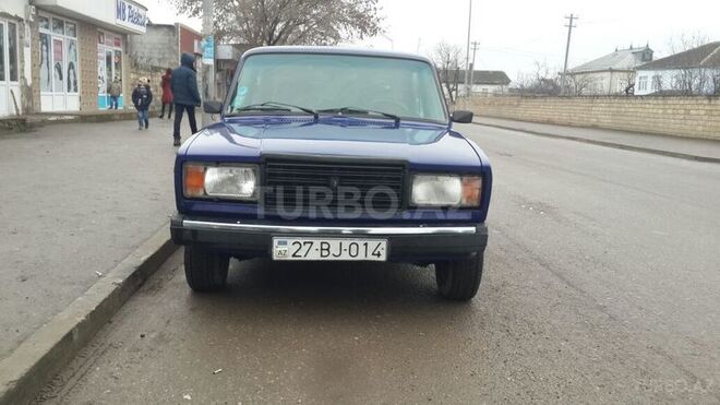 LADA (VAZ) 2107 2000, 376,000 km - 1.6 l - Xudat