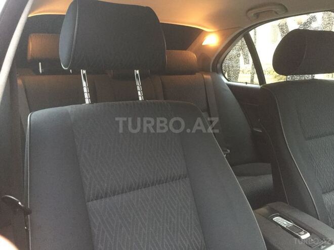 BMW 525 2003, 286,000 km - 2.5 l - Bakı