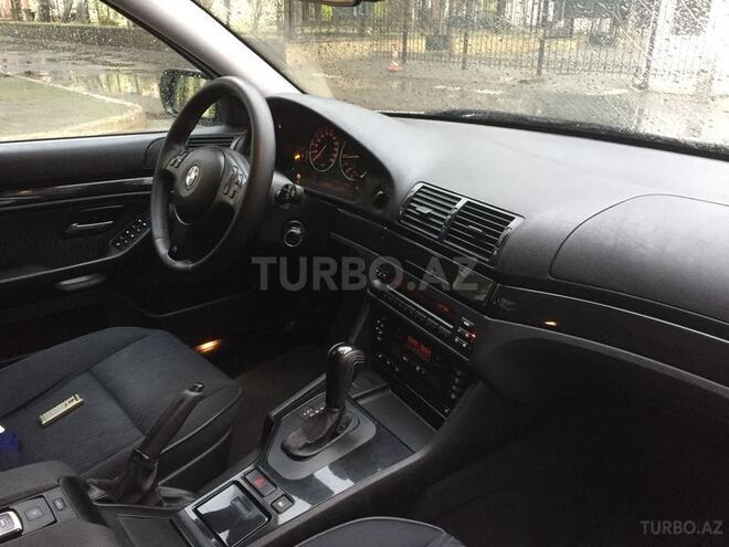 BMW 525 2003, 286,000 km - 2.5 l - Bakı
