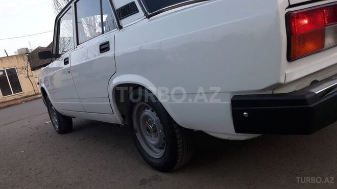 LADA (VAZ) 2107 2009, 236,000 km - 1.6 л - Bakı