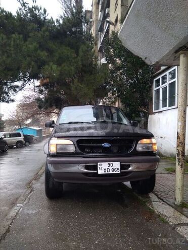 Ford Explorer 1997, 240,000 km - 4.0 l - Bakı