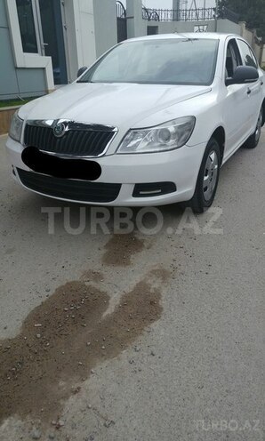 Skoda Octavia 2012, 298,500 km - 1.4 l - Bakı