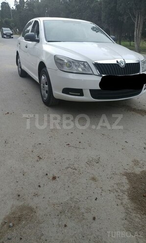 Skoda Octavia 2012, 298,500 km - 1.4 l - Bakı