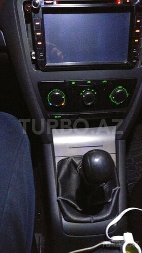 Skoda Octavia 2012, 298,500 km - 1.4 l - Bakı