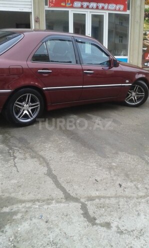 Mercedes C 240 2000, 250,000 km - 0.3 l - Bakı