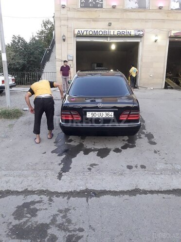 Mercedes E 290 1998, 245,000 km - 2.9 l - Bakı