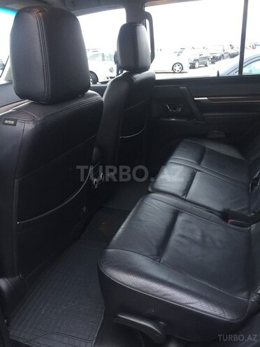Mitsubishi Pajero 2008, 174,000 km - 3.0 l - Bakı