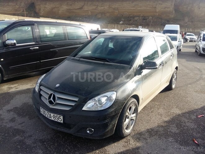 Mercedes B 180 2009, 45,896 km - 1.8 l - Şirvan