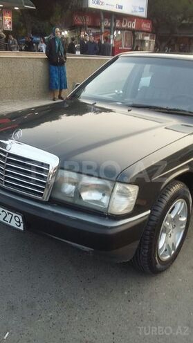 Mercedes 190 1992, 287,000 km - 2.0 l - Bakı