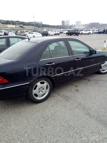 Mercedes C 240 2000, 280,000 km - 2.6 л - Bakı