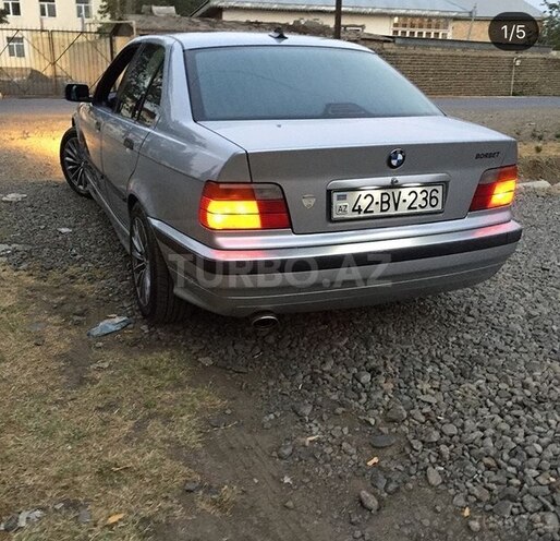 BMW 323 1997, 300,000 km - 2.3 l - Lənkəran