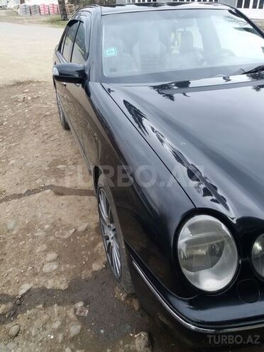 Mercedes E 270 2000, 230,000 km - 2.7 l - Astara