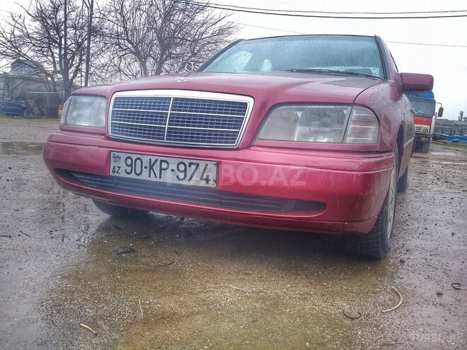 Mercedes C 180 1995, 470,000 km - 1.8 l - Bakı
