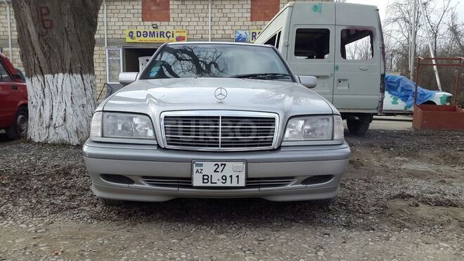 Mercedes C 200 1999, 252,000 km - 2.0 l - Bakı
