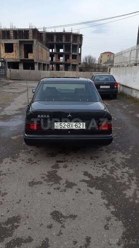 Mercedes E 200 1994, 470,000 km - 2.0 l - Bakı