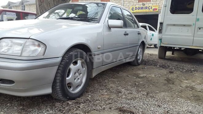 Mercedes C 200 1999, 252,000 km - 2.0 l - Bakı