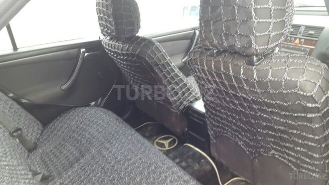 Mercedes C 200 1999, 252,000 km - 2.0 l - Bakı