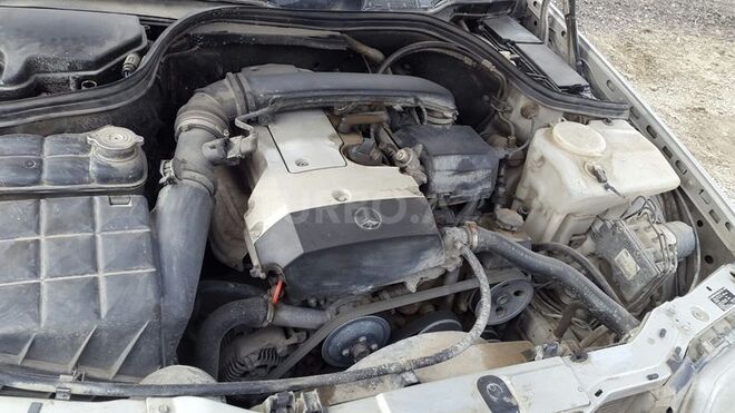 Mercedes C 200 1999, 252,000 km - 2.0 l - Bakı