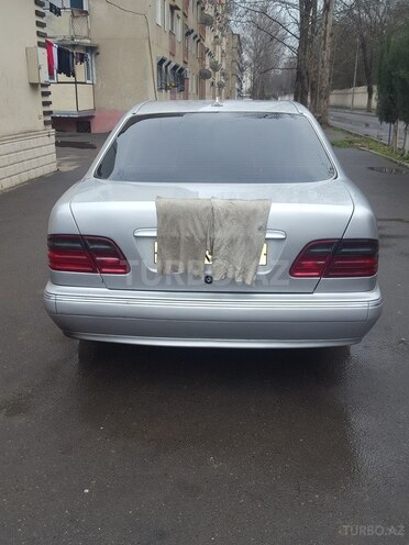 Mercedes E 200 2000, 230,000 km - 2.0 l - Mingəçevir
