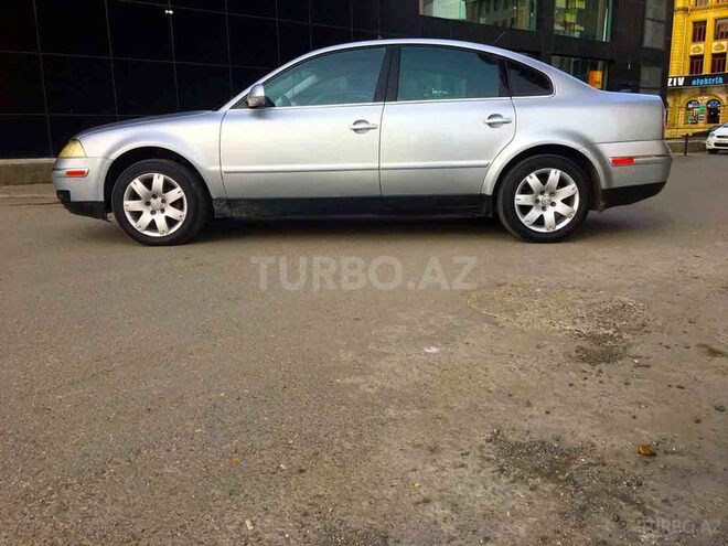 Volkswagen Passat 2004, 280,000 km - 1.8 l - Bakı