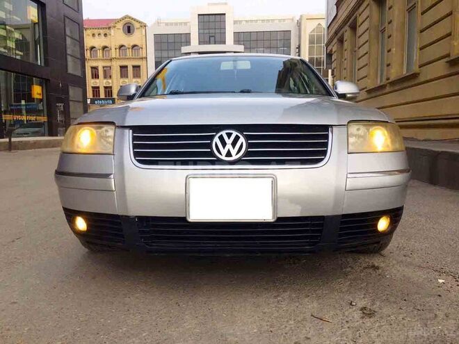 Volkswagen Passat 2004, 280,000 km - 1.8 l - Bakı