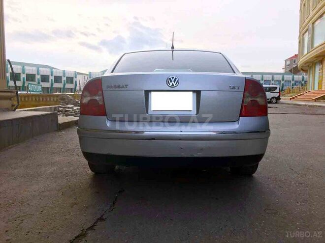 Volkswagen Passat 2004, 280,000 km - 1.8 l - Bakı
