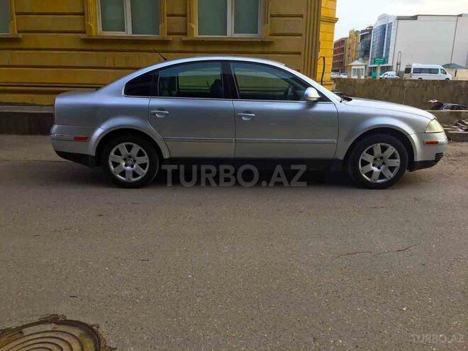 Volkswagen Passat 2004, 280,000 km - 1.8 l - Bakı