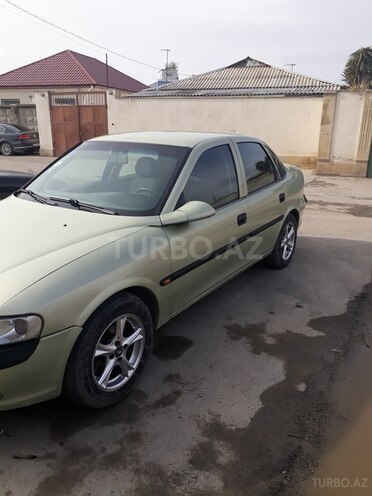 Opel Vectra 1996, 260,900 km - 1.8 l - Bakı