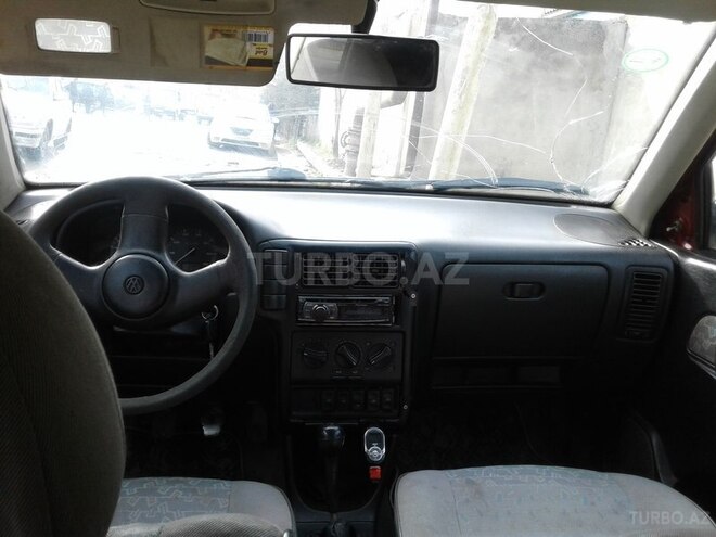 Volkswagen Polo 1995, 2,500 km - 1.4 l - Bakı