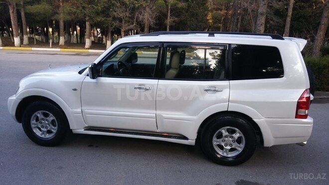 Mitsubishi Pajero 2006, 185,000 km - 3.0 l - Sumqayıt