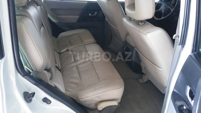 Mitsubishi Pajero 2006, 185,000 km - 3.0 l - Sumqayıt