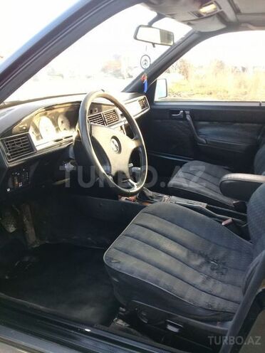 Mercedes 190 1991, 296,587 km - 1.8 л - Bakı