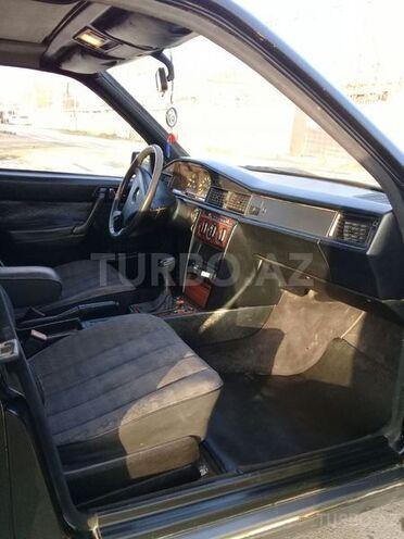 Mercedes 190 1991, 296,587 km - 1.8 л - Bakı
