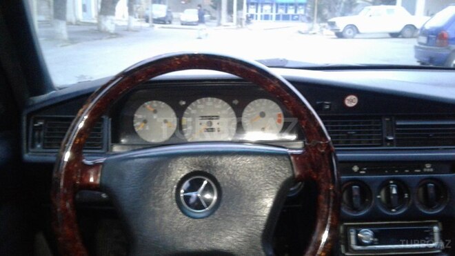 Mercedes 190 1991, 310,253 km - 2.0 l - Bakı