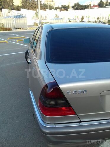 Mercedes C 230 1999, 240,000 km - 2.3 l - Bakı