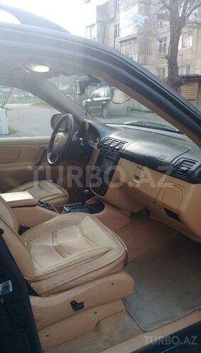 Mercedes ML 320 2000, 267,000 km - 3.2 л - Bakı