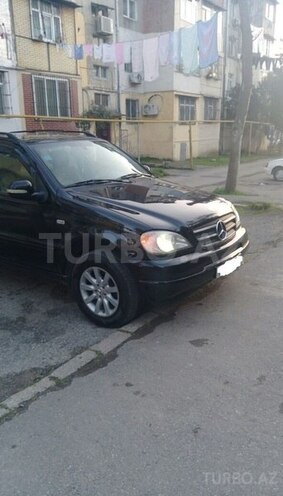 Mercedes ML 320 2000, 267,000 km - 3.2 л - Bakı