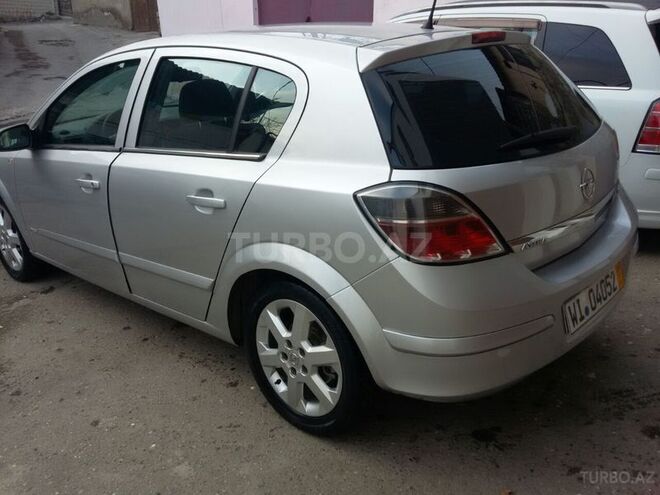 Opel Astra 2005, 188,000 km - 1.8 л - Bakı