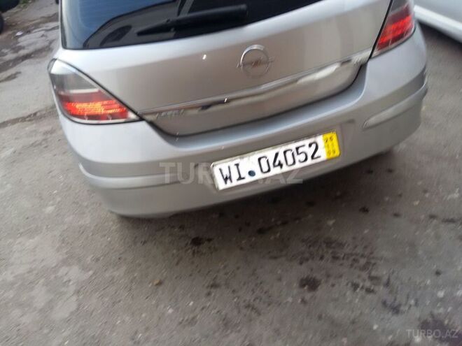 Opel Astra 2005, 188,000 km - 1.8 л - Bakı