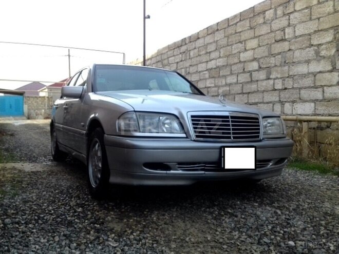 Mercedes C 200 1998, 286,000 km - 2.0 л - Bakı