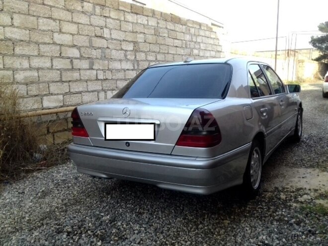 Mercedes C 200 1998, 286,000 km - 2.0 л - Bakı