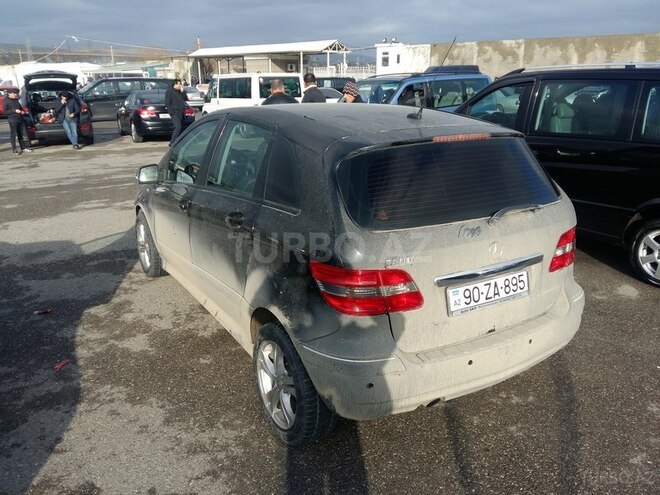 Mercedes B 180 2009, 42,565 km - 1.8 л - Şirvan