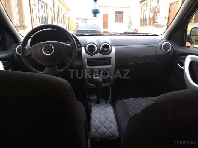 Renault Logan 2011, 112,000 km - 1.6 л - Bakı