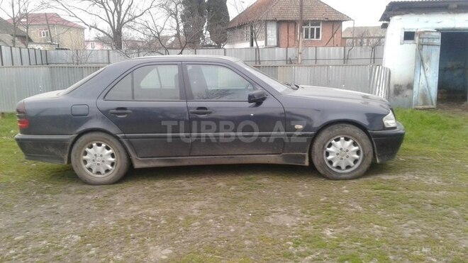 Mercedes C 180 1999, 235,602 km - 0.2 л - Masallı