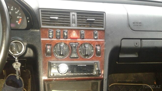 Mercedes C 180 1999, 235,602 km - 0.2 л - Masallı