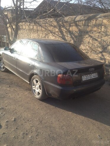 Audi A4 1996, 325 km - 1.8 л - Gəncə