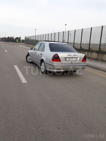 Mercedes C 240 1998, 205,117 km - 2.4 l - Bakı