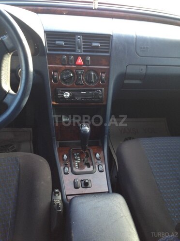 Mercedes C 240 1998, 186,790 km - 2.4 l - Bakı
