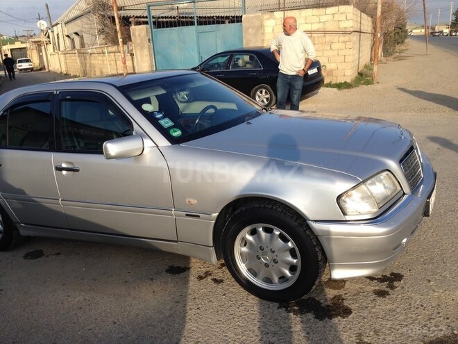 Mercedes C 240 1998, 186,790 km - 2.4 l - Bakı