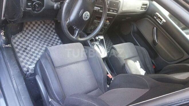 Volkswagen Golf 2003, 216,707 km - 2.0 l - Bakı
